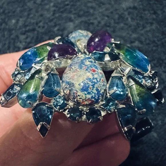 Vintage Albert WEISS Blue & Green Cateye Cabochon Rhinestone Bi-Color Brooch - Picture 4 of 6